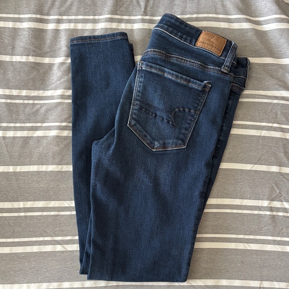 American Eagle Outfitters Dark Blue Skinny Jeans